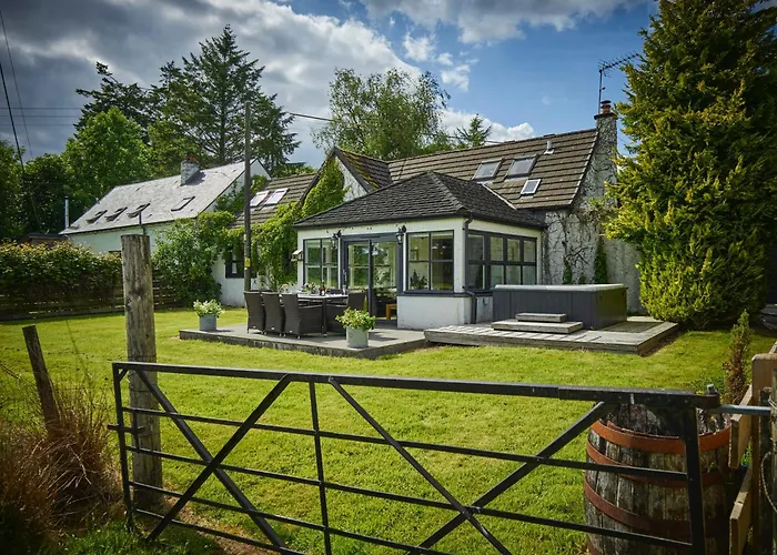 Lochend Chalets