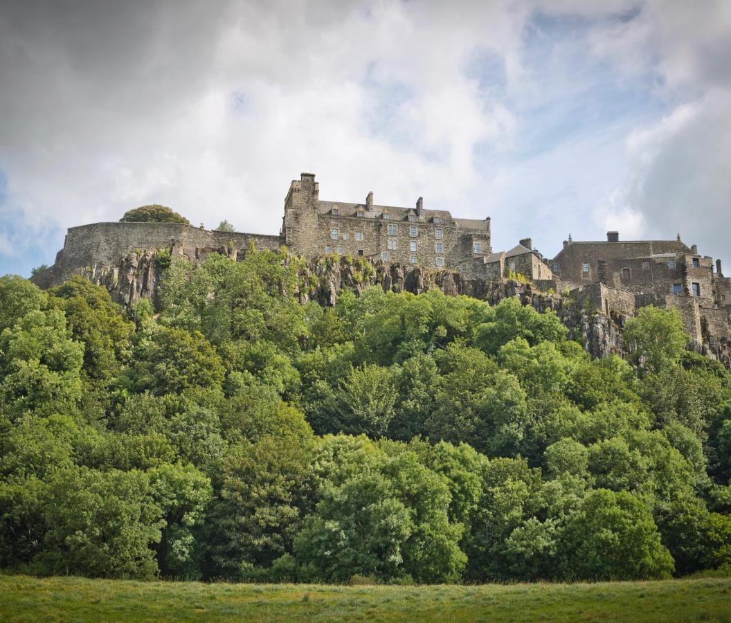 Lochend 4*