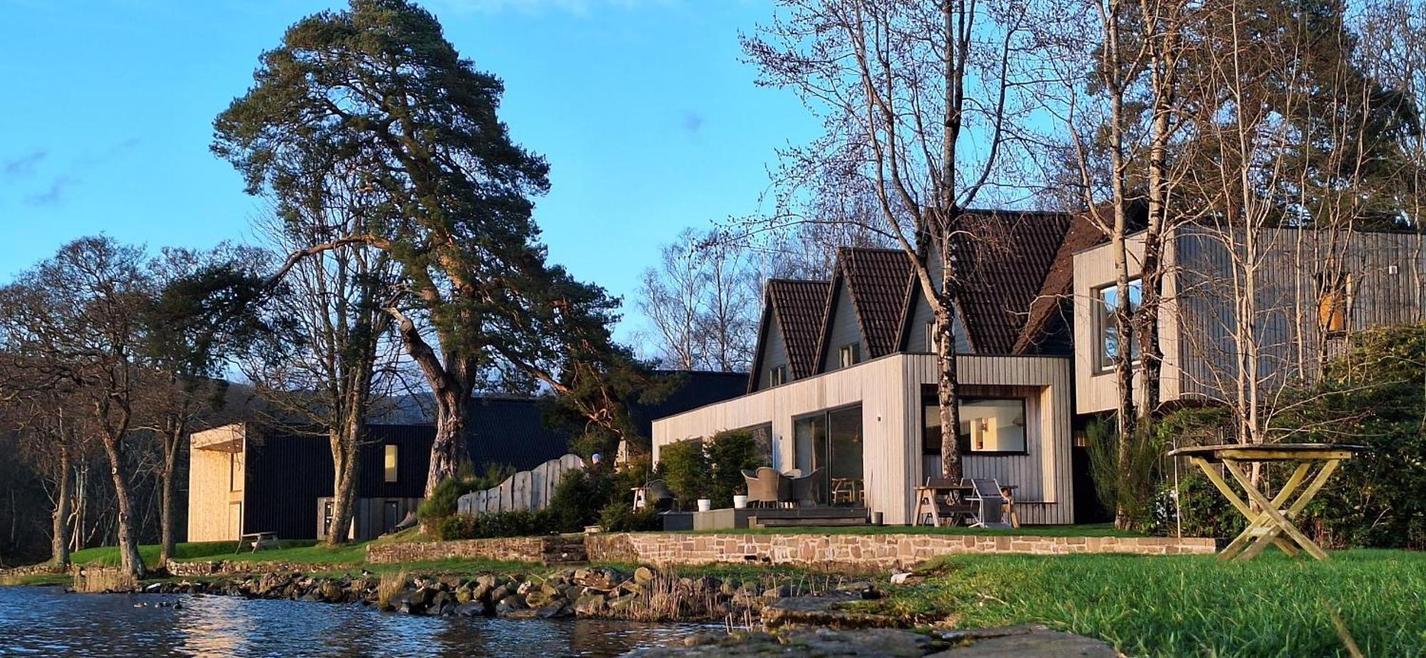 Lochend 4*